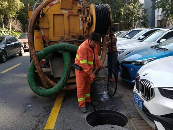 木棠镇排污管道清淤